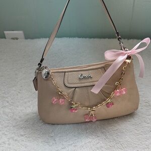 SOLD!!!!! Beige Vintage mini Bag with Pink Details